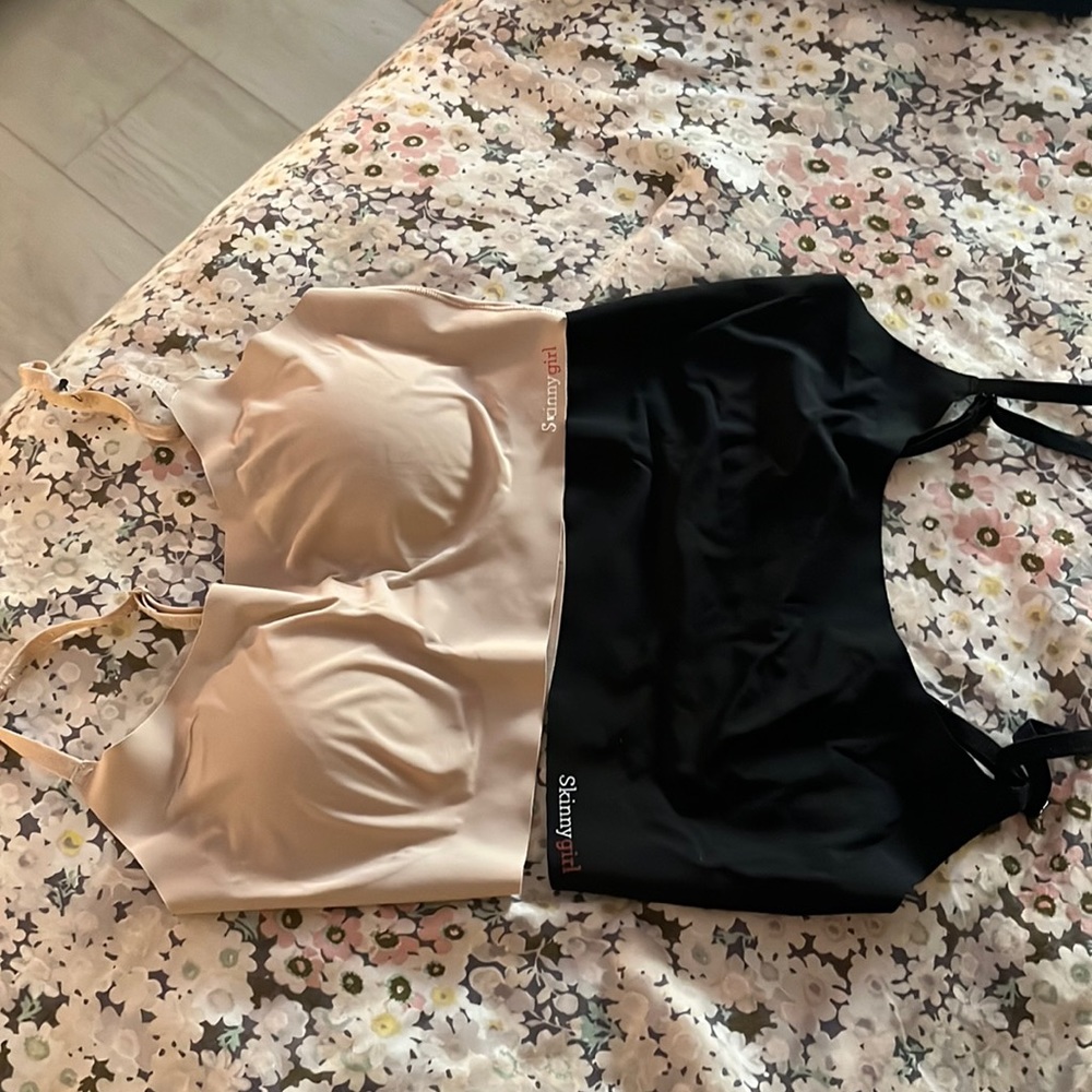 Sports bras Bralettes